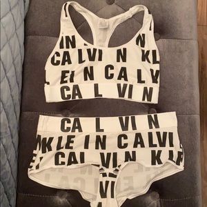 Calvin set